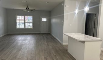 127 Shadow Ln, Batesville, MS 38606