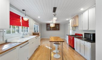 905 E Main St, Aberdeen, NC 28315