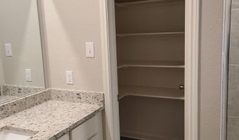 517 Harbor Oaks Dr, Anna, TX 75409