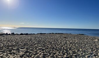 733 W Main St G, Barnstable, MA 02630