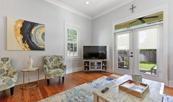 307 Saint George St, Bay St. Louis, MS 39520