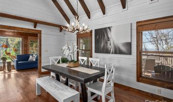 25 Crestwood Dr, Arden, NC 28704