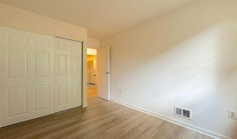 4675 LOGSDON Dr, Annandale, VA 22003
