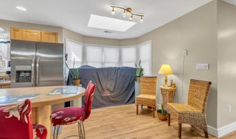 14 Dolan Ave, Aberdeen, NJ 07747