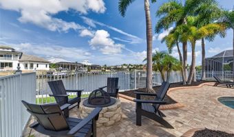 5722 SEA TROUT Pl, Apollo Beach, FL 33572