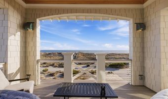 25 Sandspur Trl, Bald Head Island, NC 28461