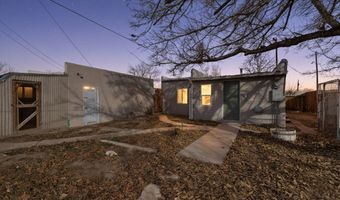 902 Headingly Ave NW, Albuquerque, NM 87107