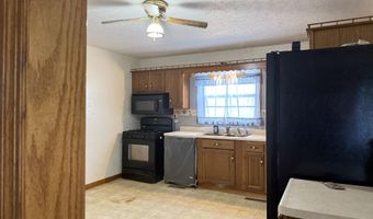 540 S 8th St, Akron, IA 51001