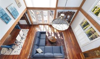 109 Umiak Ave, Jamestown, RI 02835