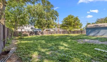 1015 N 13th St, Beatrice, NE 68310