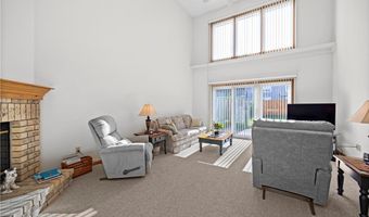 118 Ambleside Way, Amherst, OH 44001