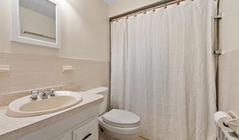 12 Hunt Rd, Bedford, MA 01730