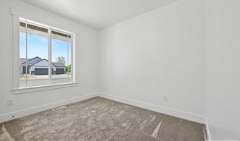 6283 Fenwood Ln, Ammon, ID 83406