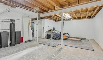 33 Tanglewood Dr, Alloway, NJ 07422