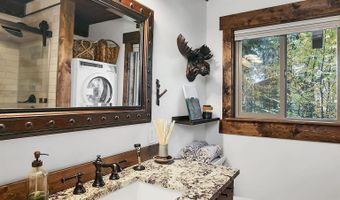 10 Caribou Pkwy, Cascade, ID 83611