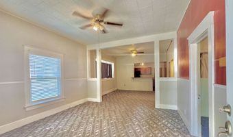 1020 N 1st St, Arkansas City, KS 67005