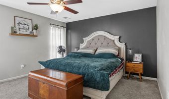 135 Castleton Cir, Boiling Springs, SC 29316