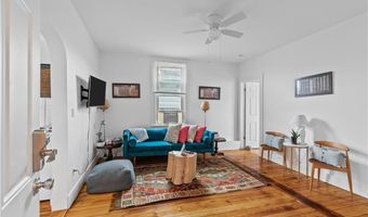 491 Thames St, Newport, RI 02840