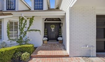 29644 Kimberly Dr, Agoura Hills, CA 91301