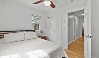 12 Granada Ter, Middletown, RI 02842