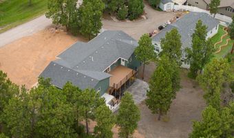 6 Waters Dr, Pine Haven, WY 82721