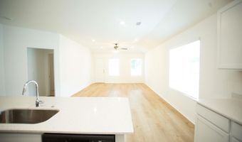 782 Gussy Ln, Benton, AR 72019