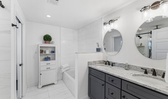 141 30th St, Avalon, NJ 08202