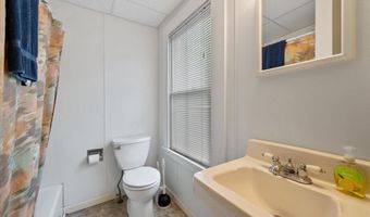 83 Essex St, Bangor, ME 04401