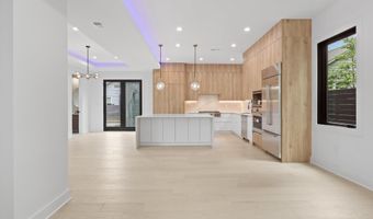 2007 S JOYCE St, Arlington, VA 22202