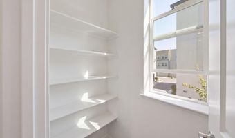 2825 Crusader St, Alameda, CA 94501