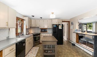 31 Main St, Allenstown, NH 03275