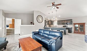 906 Delaware Dr, Buffalo, WY 82834