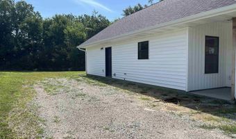 522 S 3rd St, Albia, IA 52531
