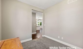 7400 Watermark Dr, Allendale, MI 49401