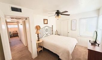 208 Vine St, Carlsbad, NM 88220