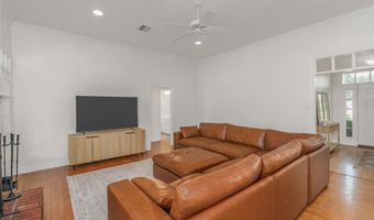 116 Sherwood Dr, Benton, LA 71006