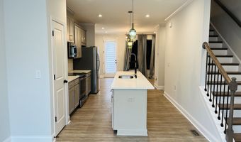 2635 Creekside Dr NW, Atlanta, GA 30318
