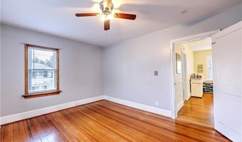 509 Middle Hwy, Barrington, RI 02806