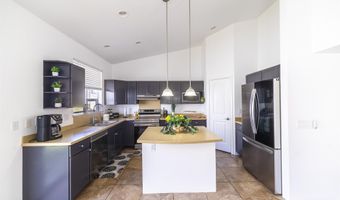 70 Hoku Puhipaka St, Kahului, HI 96732