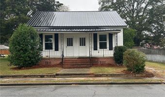 54 Oak St, Aragon, GA 30104