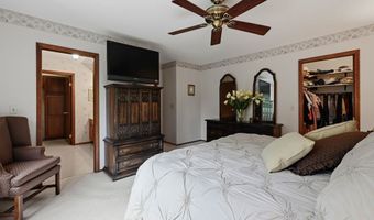 1411 W Allison Ct, Arlington Heights, IL 60005