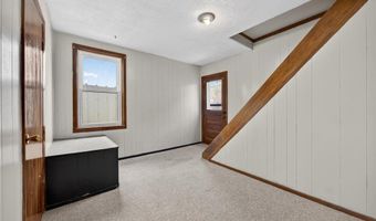 117 N Main St, Alma, WI 54610