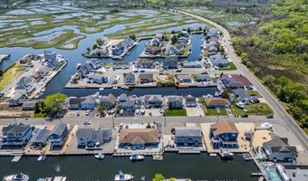 212 Cypress Dr, Bayville, NJ 08721
