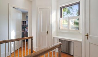 637 CHASE St, Annapolis, MD 21401