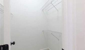 2419 Doubletree Dr NW, Acworth, GA 30102