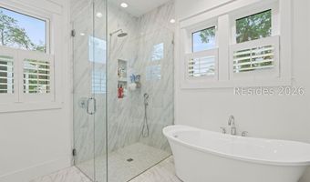37 Park Sq S, Beaufort, SC 29907