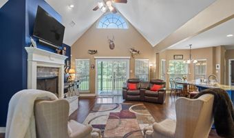 2675 Mountain View Rd, Benton, AR 72019