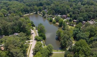 1089 Chatsworth Dr, Avondale Estates, GA 30002