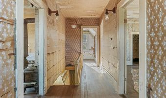 33850 East Ln, Albion, CA 95410