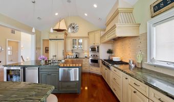 9 Seabreeze, Cape May Court House, NJ 08202